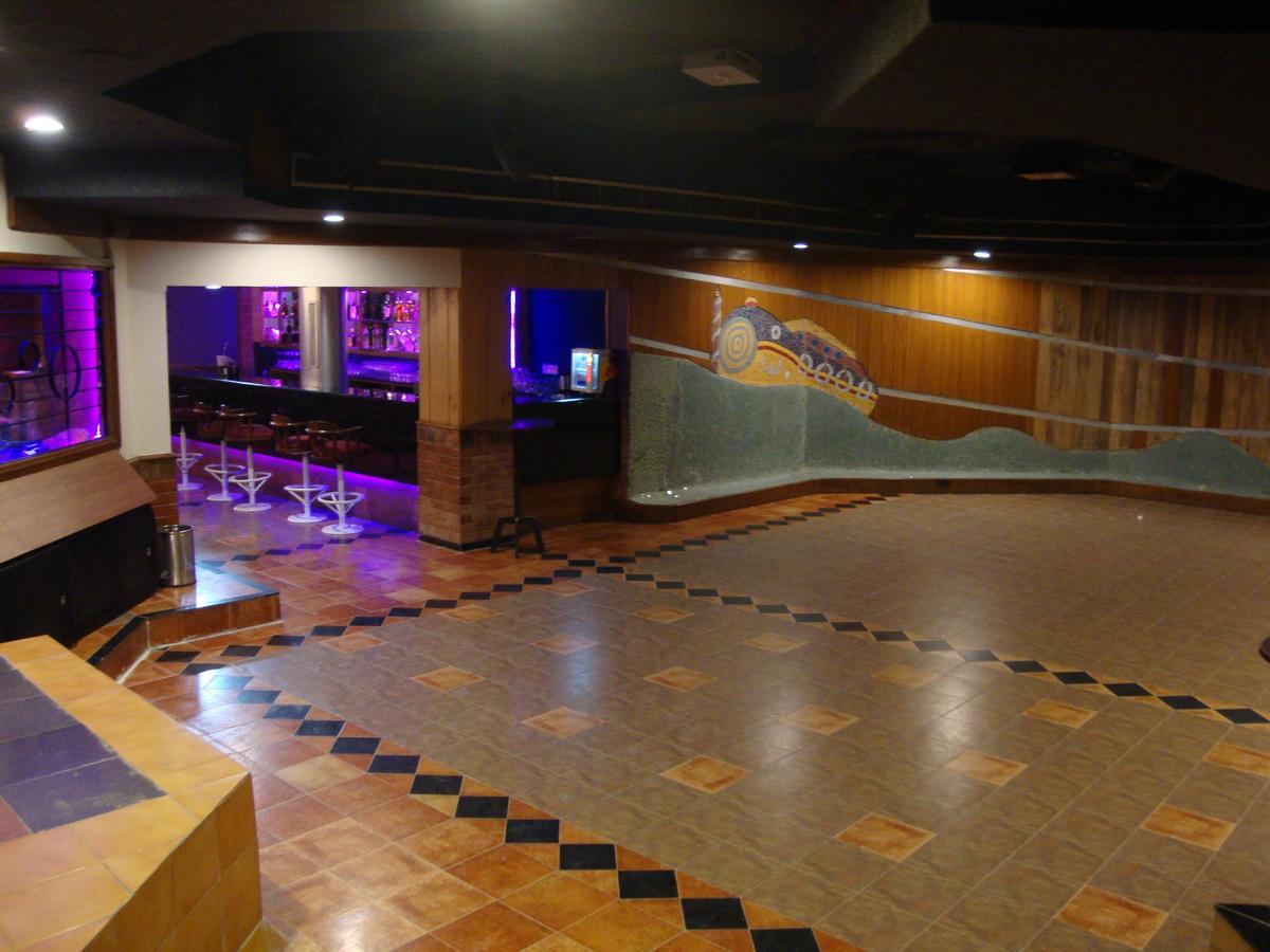 Hotel North Park Panchkula Eksteriør bilde